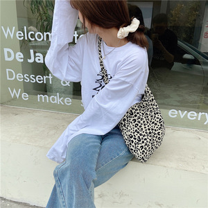 Bolso Bandolera con Estampado de Leopardo, Gran Capacidad, Lona de Algodón, Bolso de Hombro para Mujer para Uso Diario con Bolsillo con Cremallera - Product Image 3
