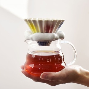 ที่ดริปกาแฟเซรามิกแบบเทลงบนเครื่องชงกาแฟมีตัวกรองรูปดอกไม้ตัววีสง่างาม - Product Image 5