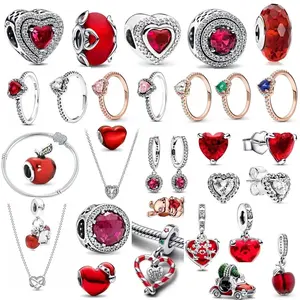 Perle à breloque pendentif cadeau pomme de Noël série rouge adaptée au bracelet en forme de coeur original Pandoraer cadeau élégant pour femme