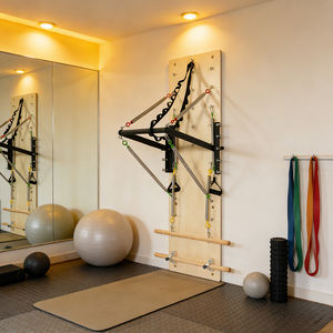 Machine de <span class=keywords><strong>Pilates</strong></span> Reformer professionnelle pour la maison, à montage mural, avec <span class=keywords><strong>springboard</strong></span> pour l'entraînement au yoga - Product Image 5