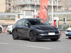 2025 Tes-la Modelo Y 2025 Versión de tracción total de largo alcance 2025 Vehículo eléctrico puro Vehículo de nueva energía con buen <span class=keywords><strong>precio</strong></span> - Product Image 3