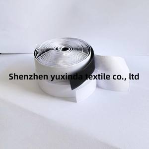 Groothandel Sterke Zelfklevende Enkelzijdige Haak Lus Voor Magic Tape Zelfklevend Oppervlak Naadloze Hordeur Gordijn Haak & <span class=keywords><strong>Loop</strong></span> - Product Image 6