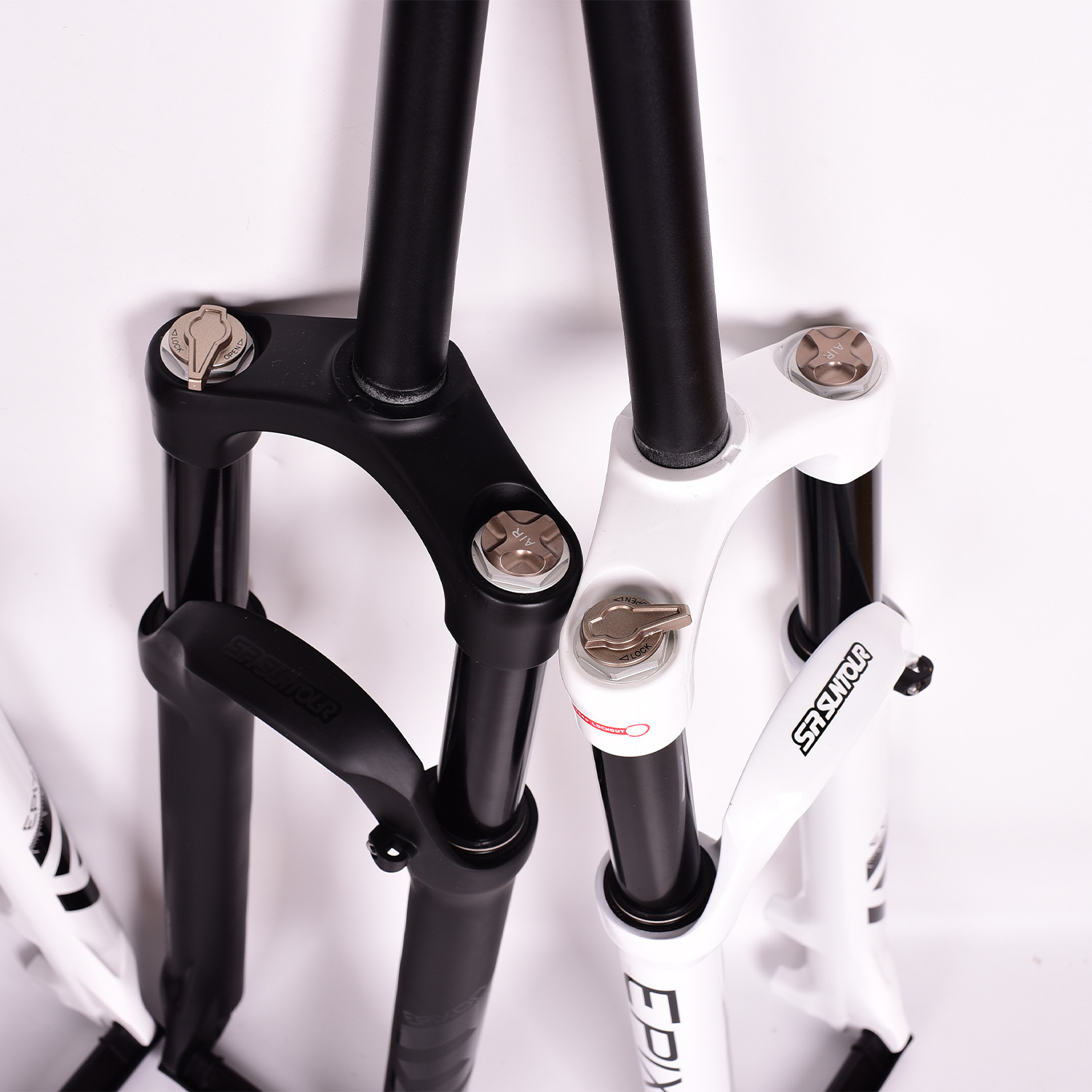 SUNTOUR EPIXON 自転車用フォーク 26 / 27.5 / 29 インチ 100mm エア
