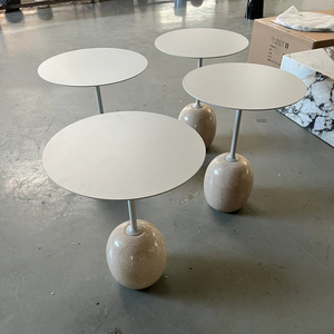 Tavolino rotondo nordico moderno personalizzato per soggiorno in acciaio al carbonio bianco con Base in marmo Crema Marfil Design personalizzabile
