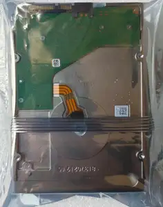 8TB NAS sabit disk 7200 RPM 256MB önbellek CMR SATA 6.0 Gb/s 3.5 "dahili HDD ST8000NE001