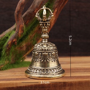 Cloche tibétaine en laiton, cloche Vajra, cloche du Sutra du Cœur, décoration d'intérieur, collection de sculptures en relief - Product Image 4