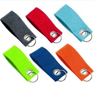Porte-clés en feutre moderne pour accessoires de voiture et de bagages, impression de logo personnalisée disponible en plusieurs couleurs - Product Image 5