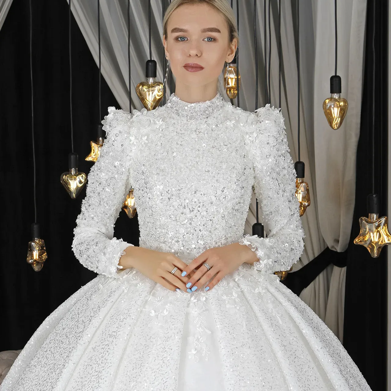 Muslimische Braut Winterkragen langärmlig Hochzeit Hochzeitsparty Kleider Brautkleid Hochzeitskleid