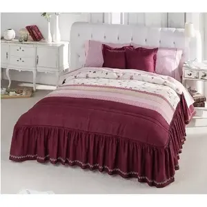 Edredón Doble Debora con 2 Almohadas de Competición, Estilo Clásico a Rayas, Ropa de Cama para Toda Temporada - Product Image 5