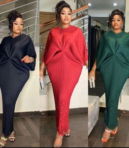 Abito da Sera Lungo Elegante e Aderente per Donna, Ideale per Feste e Abbigliamento Business - Product Image 5