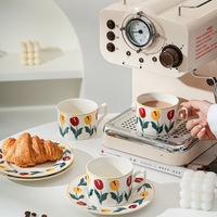 Ensemble tasse à café et soucoupe en céramique à motif de tulipes, tasse florale rétro peinte à la main, passe au micro-ondes, tasse à thé de l'après-midi en céramique pour cadeau