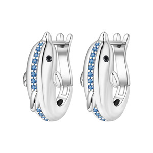 Nuevos pendientes/argollas de cobre blanco con diseño de delfín azul, diseño original y exclusivo, modernos y versátiles. - Product Image 1