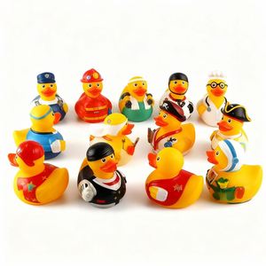 Jouets de bain en PVC en forme de canard, personnalisés et imprimés en masse, avec motifs intégrés – Offre promotionnelle - Product Image 1