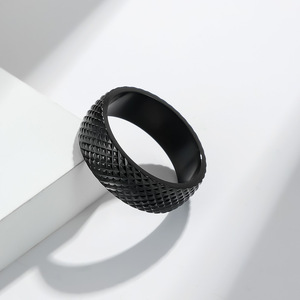 Fashion <b>Rings</b> Pyramid Pattern Gold Color Unisex Street Style Jewelry Gift - Product Image 3