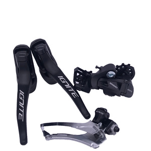 <span class=keywords><strong>Desviador</strong></span> para bicicleta <span class=keywords><strong>de</strong></span> carretera-18 velocidades 2x9 velocidades Mango <span class=keywords><strong>de</strong></span> cambio <span class=keywords><strong>de</strong></span> montaje directo Material <span class=keywords><strong>de</strong></span> aleación - Product Image 1