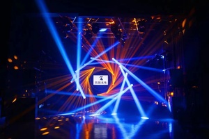 Mingkai léger Mini scène lumière 230W <span class=keywords><strong>ampoule</strong></span> résistant à la chaleur tête mobile faisceau lumineux pour KTV DJ Club fête événement - Product Image 6