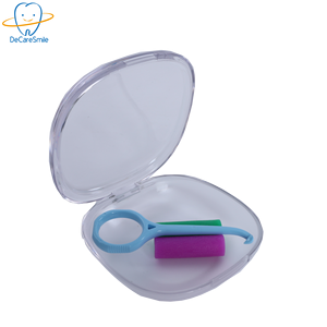 Scatola di immagazzinaggio ortodontico del fermo di plastica del modello di denti dentali della protesi falsa - Product Image 1