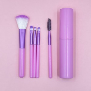 Juego de 5 <span class=keywords><strong>Brochas</strong></span> de Maquillaje Multifuncionales <span class=keywords><strong>para</strong></span> Rostro en Estuche de Almacenamiento con Cabezales Ovalados, Estuche Compacto <span class=keywords><strong>para</strong></span> Viajes y Campamento - Product Image 6