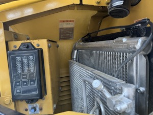 Mini-excavatrice 308D d'occasion, modèle 2024, moteur 42 kW, poids opérationnel 8,4 t – Machine idéale pour débutants - Product Image 4