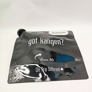 Bolsa con Boquilla de 3L, 5L, 10L, Negra Brillante, Portátil, Reciclable, Segura, para Recubrimientos, Aerosoles, Líquidos Químicos - Product Image 5