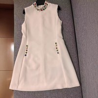 Robe Courte Noire Sans Manches pour Femme, Style Créateur, Col Montant Perlé, Coupe Trapèze, Idéale pour les Vacances Décontractées