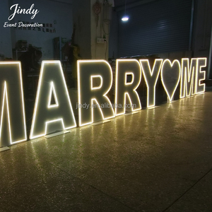 Décoration de <span class=keywords><strong>mariage</strong></span> personnalisée, lumière LED transparente en acrylique alphanumérique, lumière LED « Marry Me » de 4 pieds - Product Image 4
