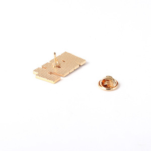 Spilla in metallo smaltato personalizzata per band <span class=keywords><strong>rock</strong></span>, all'ingrosso, spilla smaltata <span class=keywords><strong>KISS</strong></span> per abbigliamento, zaino, accessorio moda - Product Image 4