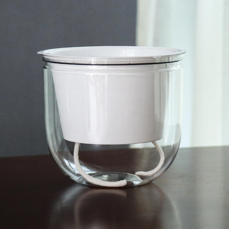 white Round-bottom desktop model