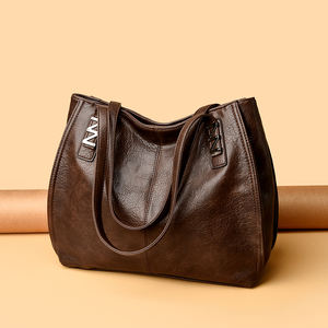 Bolso Tote de Material PU de Alta Calidad. Con diseño de patrón geométrico. El forro está hecho de poliéster.6436 - Product Image 6