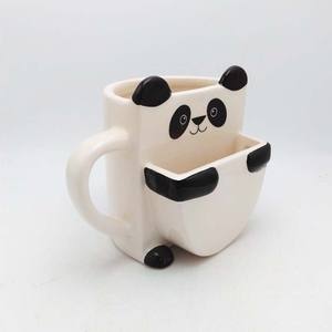<span class=keywords><strong>Mug</strong></span> à café en céramique Panda <span class=keywords><strong>Hug</strong></span> avec poche pour biscuits ou gâteaux - Product Image 6