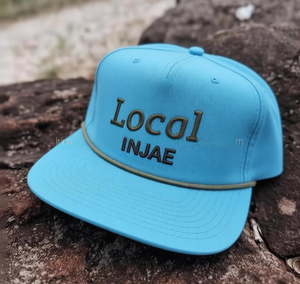 Gorra de Béisbol OEM de Moda, Unisex, Colorida, de Nylon, con Visera Plana, Cierre a Presión, con Cuerda, Logotipo Personalizado, Sin Estructura, de 5 Paneles - Product Image 6