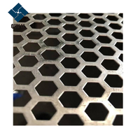 Fer perforé de plat décoratif soudé de maille en métal avec des services de cintrage et de coupe de fil d'acier de trous perforés
