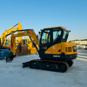 Mini-excavatrice sur chenilles HYUNDAI 60VS d'origine, pompe hydraulique Yanmar, excellent état, cabine propre, consommation de carburant économique, facile à utiliser - Product Image 1