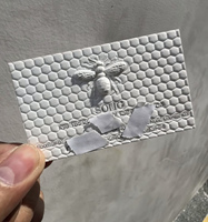 Cartes de visite de luxe en relief 3D, texture premium, gaufrage 3D, papier cartonné double face 600 g/m², impression offset, logo personnalisé