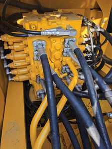 Komatsu Pc220-8 <b>Excavator</b> Used Komatsu Pc220 <b>Excavator</b> <b>Excavator</b> Komatsu Pc220 Original Japan Surplus - Product Image 5