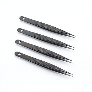 Pince à épiler professionnelle droite isolante, revêtement plasma noir, design cœur, pour extensions de cils, précision, durable, volume - Product Image 1
