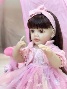 Muñecas <span class=keywords><strong>Reborn</strong></span> de Juguete Suave <span class=keywords><strong>R</strong></span>&B de 22 Pulgadas, Bebé Niña Realista, Suave y Articulada, Muñecas de Vinilo de Moda para Niños - Product Image 4