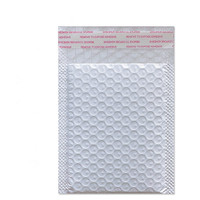 Sacs d'expédition à bulles blancs mats en gros d'usine, enveloppes à bulles polyéthylène robustes et durables