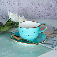 Tasses, soucoupes et assiettes en céramique rétro colorées uniques, services à thé, café et expresso en porcelaine pour la maison et le café