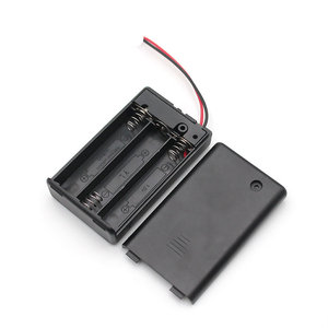 Soporte de batería 4,5 v <span class=keywords><strong>3</strong></span> <span class=keywords><strong>AAA</strong></span> con cubierta de interruptor y accesorios de plástico ABS para sus dispositivos que funcionan con <span class=keywords><strong>pilas</strong></span> - Product Image 3