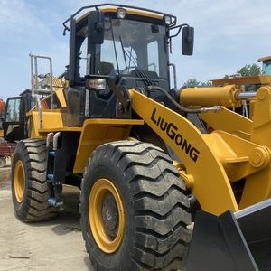 Chargeuse sur pneus d'occasion 856H en bon état, poids opérationnel de 16,9 tonnes, moteur Cummins, modèle 2022, pour travaux de construction en portuaire - Product Image 5