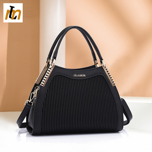 Prodotti all'Ingrosso Più Venduti 2024: <span class=keywords><strong>Borse</strong></span> da Donna, Borsette da Donna <span class=keywords><strong>in</strong></span> <span class=keywords><strong>Pelle</strong></span> PU Plissettata, <span class=keywords><strong>Borse</strong></span> di Lusso - Product Image 2