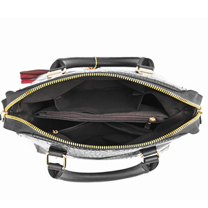 Female's Fashion PU Leather Handbag Shoulder Large Capacity Casual <b>Square</b> Bags Elegant Bags - Product Image 6