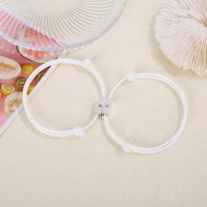 Réglable 2 pièces lune soleil Logo barre tissé à la main chaîne Couple Bracelets bon marché Saint Valentin cadeaux Logo personnalisé Bracelet bijoux - Product Image 3