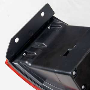 ไฟท้าย LED สีแดงรุ่นใหม่ขายดีของ Wenye สำหรับ Ecosport 12V พร้อมการรับประกัน 12 เดือน ใช้ได้กับรถยนต์ทั่วไป ปรับปรุงเพิ่มเติม - Product Image 3