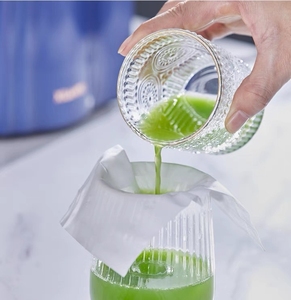 Máy ép chậm với bộ lọc bằng thép không gỉ kết hợp bộ lọc làm kem để chiết xuất trái cây và rau củ - Product Image 6