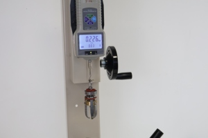 ASTM EN 1 año de garantía Botón a presión Probador de tensión digital de voltaje de 220V - Product Image 3