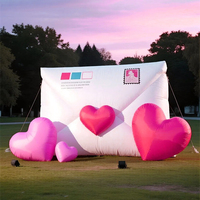 Modèle gonflable d'amour en PVC Airvon en gros, fabrication sur mesure