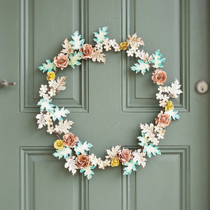 Rustic Handmade Metal Christmas Wreath With <b>Snowflakes</b> And Flowers Round <b>Decorative</b> Wreaths Unlit Single-piece Package - Product Image 5