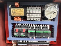 Mesin Bubut Konvensional Tugas Berat Horizontal CA6161 370mm Swing HRC52 dengan Rel Pemandu yang Dikeraskan untuk Bengkel Kerja